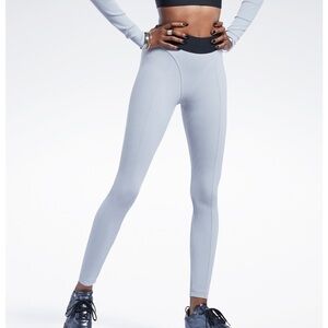 WOMENS REEBOK CARDI B THICK RIB LEGGINGS  Size 1X
